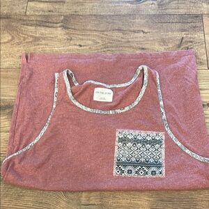 Vibrant Pink Tank Top with Breathable Fabric and Relaxed Fit